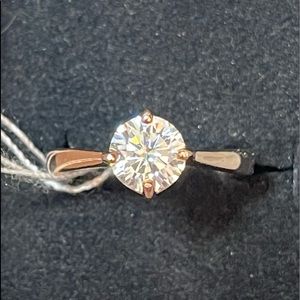 Round Moissanite Ring